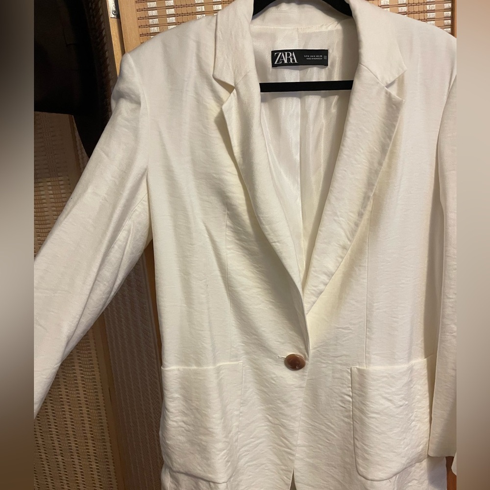 Zara Blazer - Picture 3 of 4